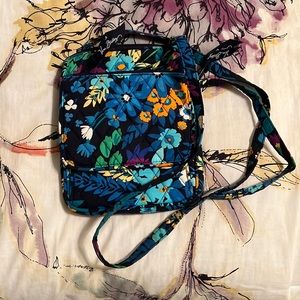 Vera Bradley side bag